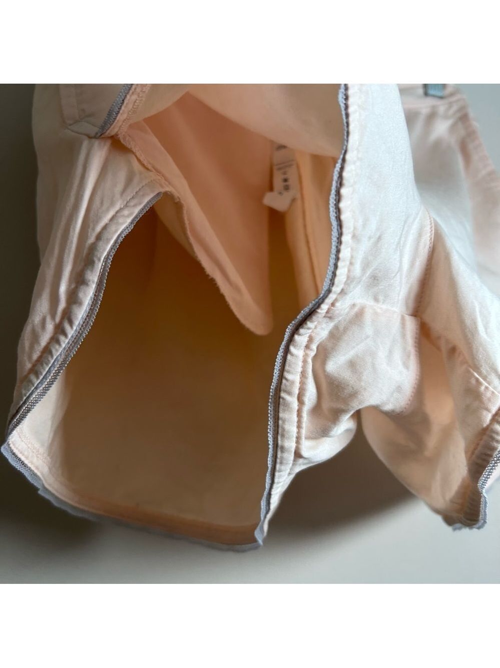 Rare Lululemon Wake and Flow Short High Rise Loose Fit Butter  Pink Size 6 - Picture 7 of 8